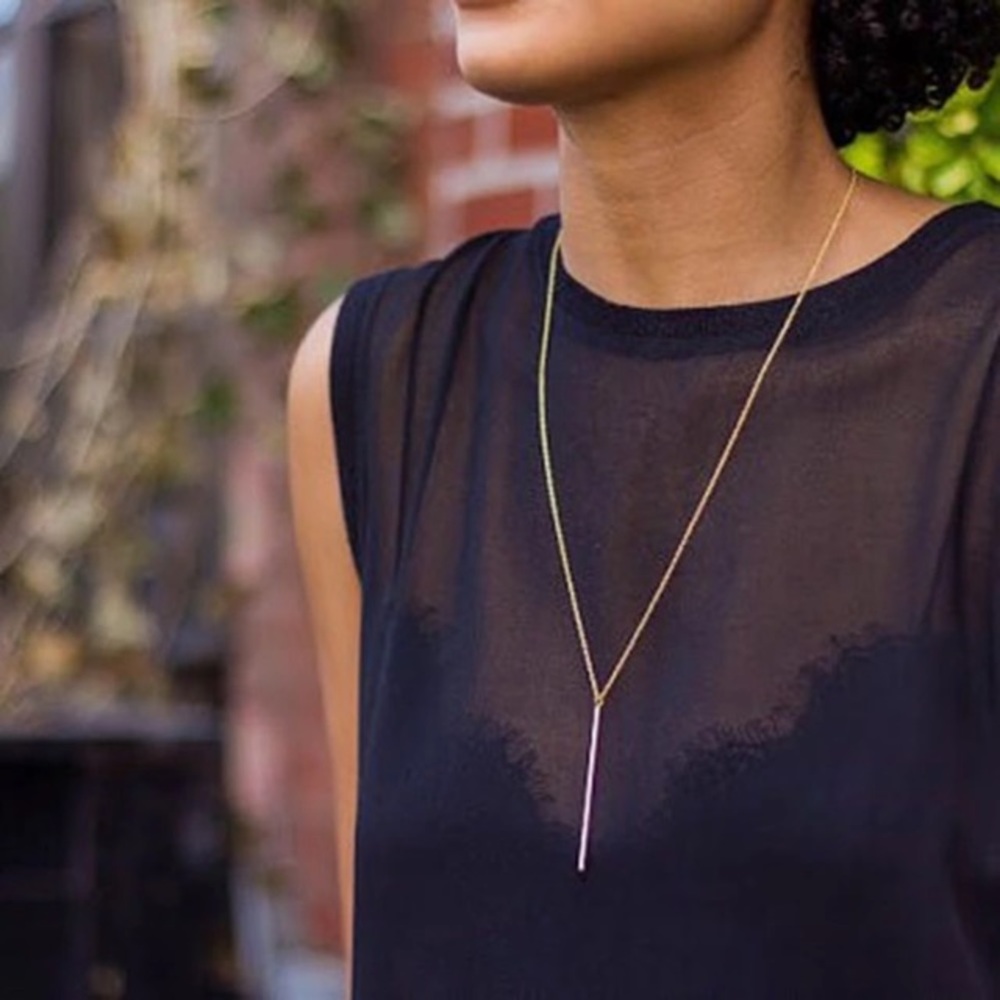 NEW!๐๐๐GOLDEN! LONG BAR NECKLACE!๐๐๐MODERN! - Picture 1 of 8